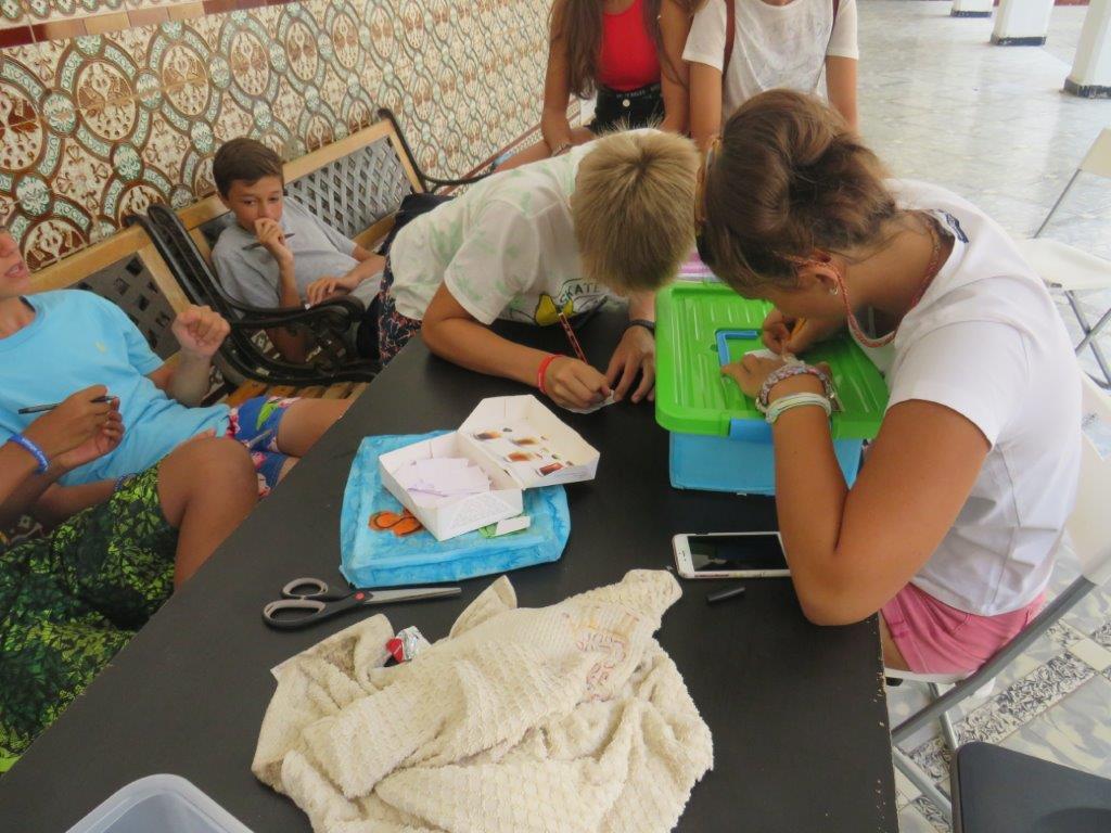 Village Camps International Summer Camp Chiclana, Spain 2017-07-28 https://www.villagecamps.com/journals_admin/images/1845-2283-file1 (154).jpg